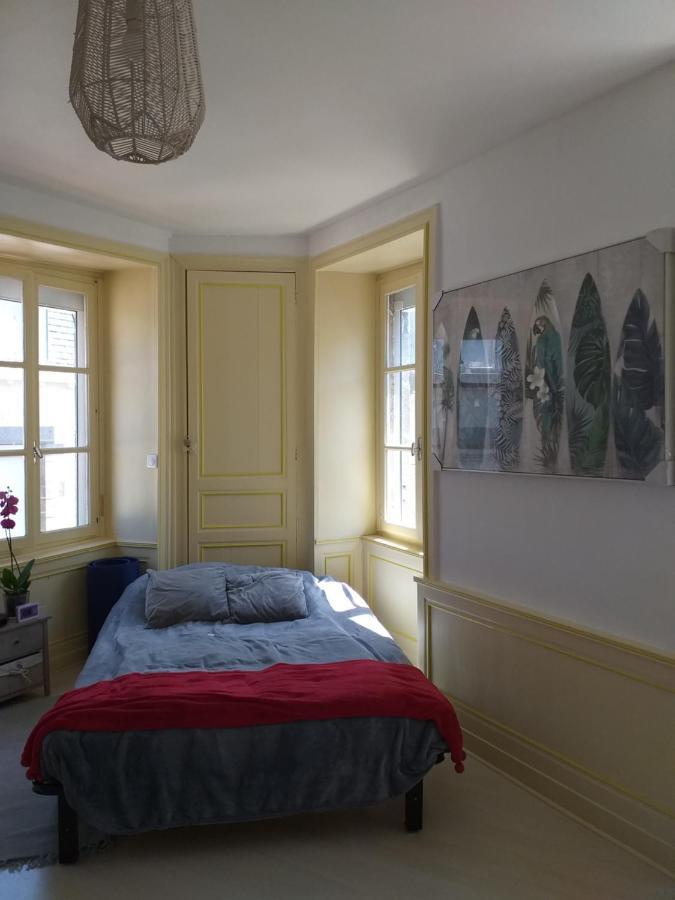 Appartement Les 3 couronnes à Granville Extérieur photo