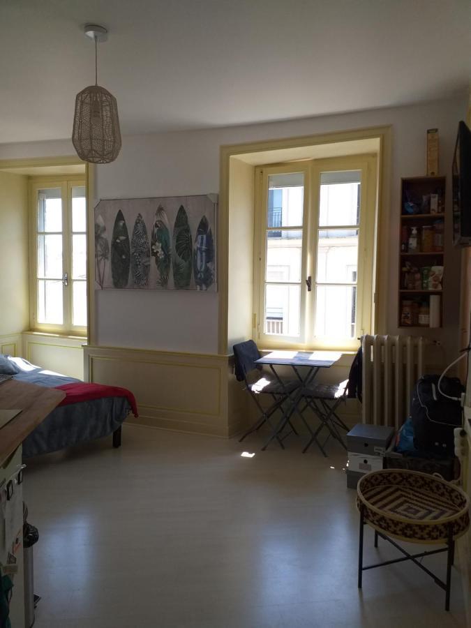 Appartement Les 3 couronnes à Granville Extérieur photo